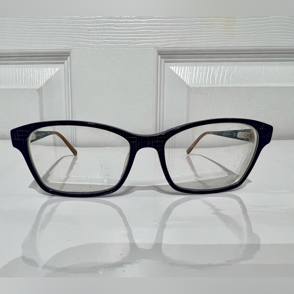 Prodesign the essential frame - Picture 3 of 13